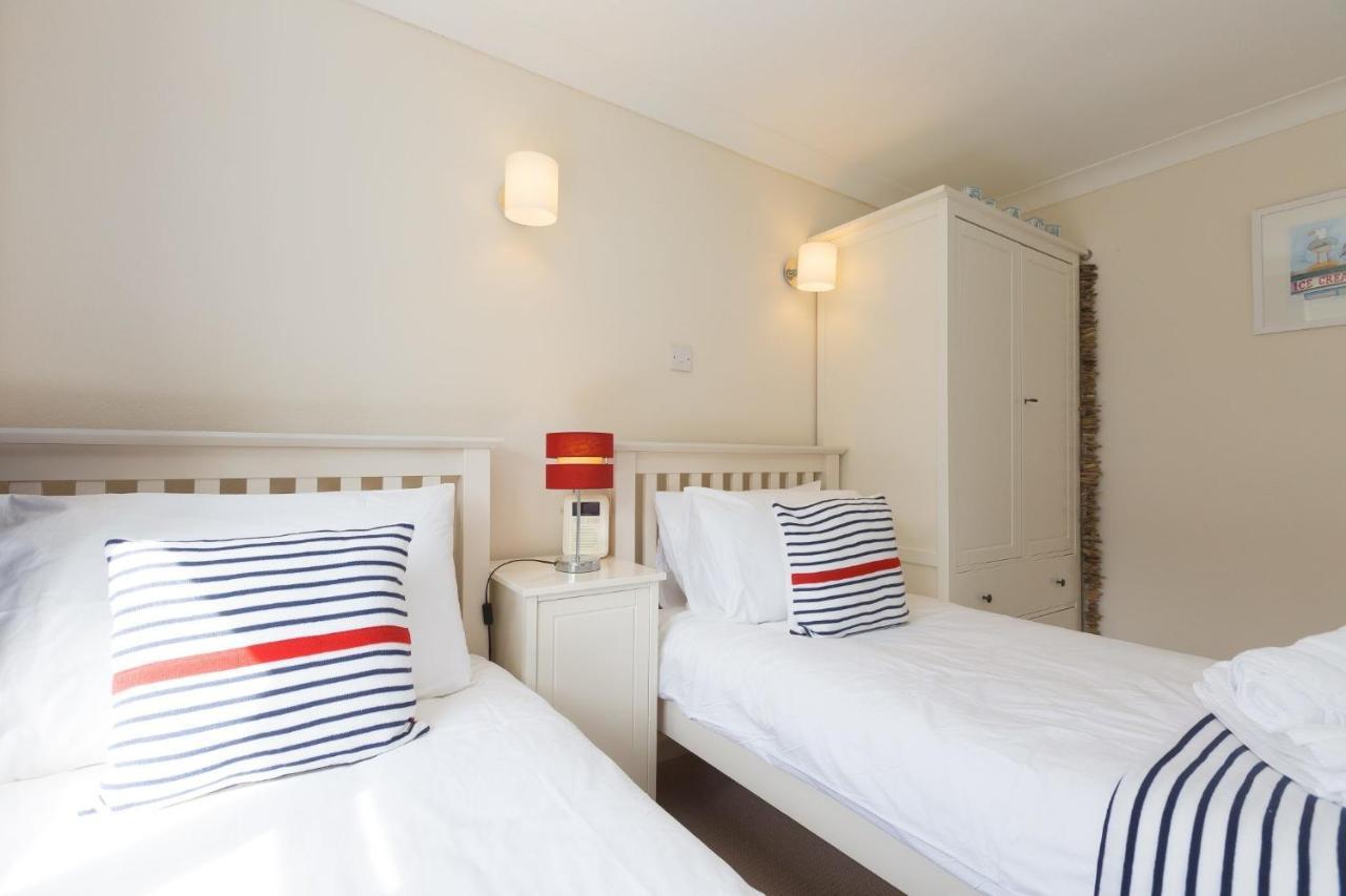 Apartmán Atlantic Blue Carbis Bay Exteriér fotografie